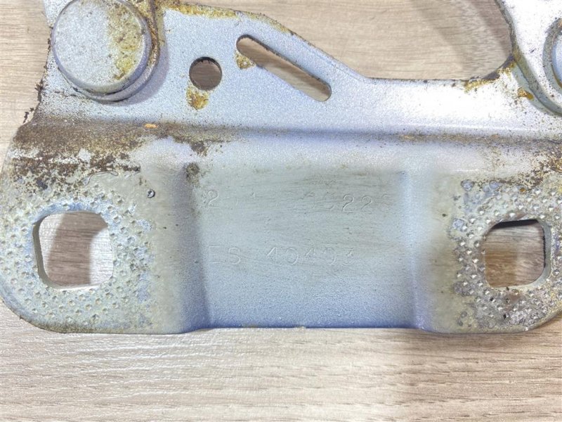 Петля капота, 1800 рублей, Севастополь