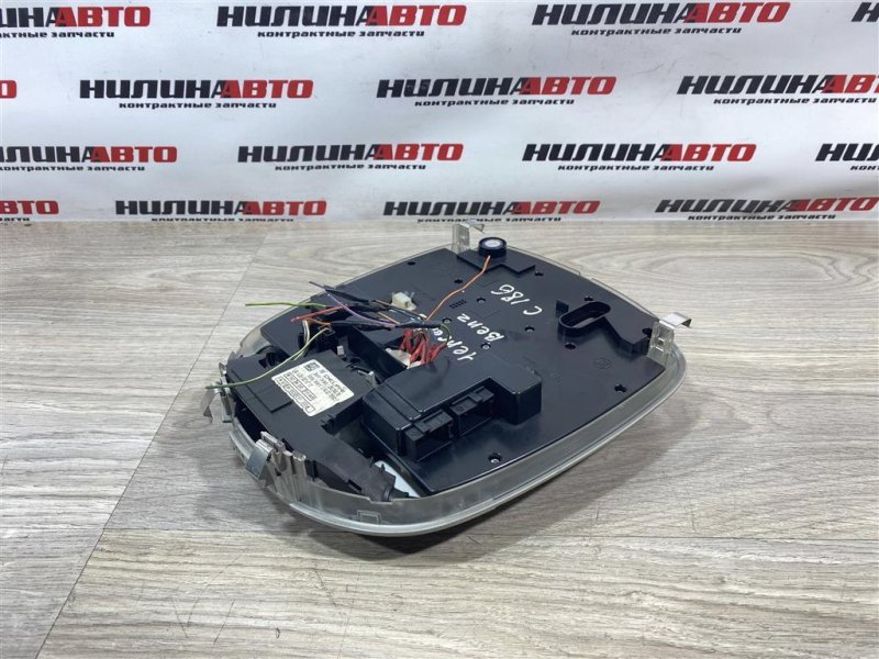 Плафон салона, 2000 рублей, Севастополь