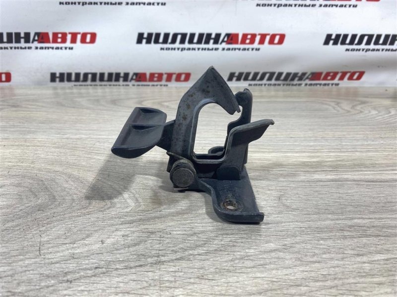 Замок капота, 500 рублей, Севастополь