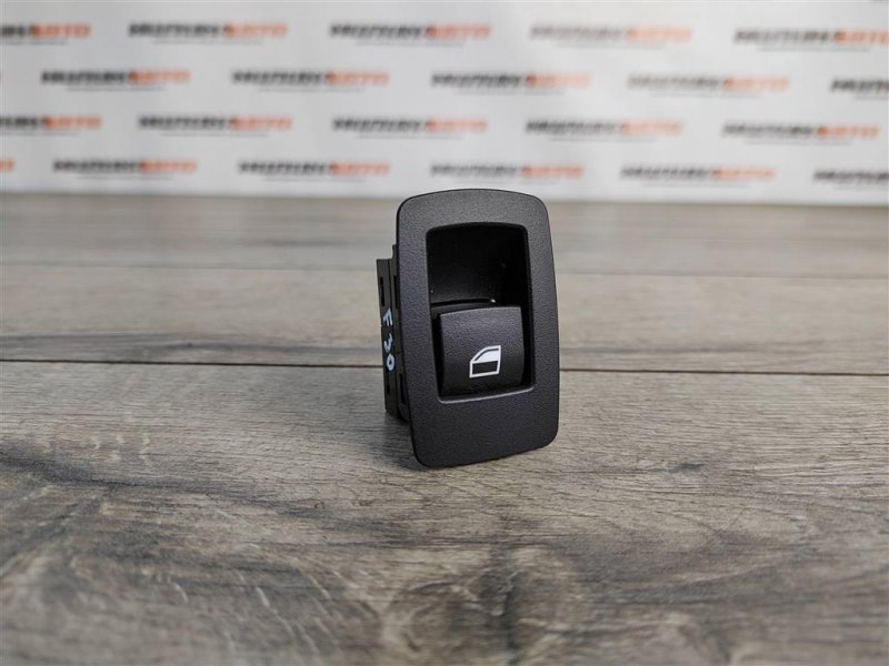 Кнопка стеклоподъемника, 200 рублей, Москва