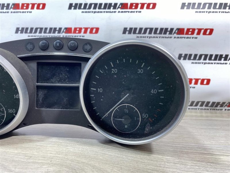 Панель приборов, 2000 рублей, Севастополь