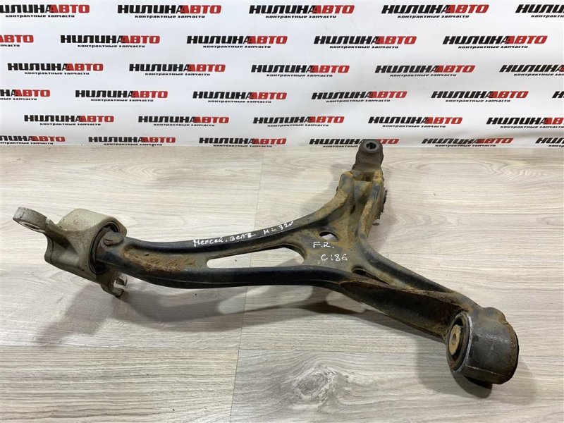 Рычаг передний нижний, 4500 рублей, Севастополь