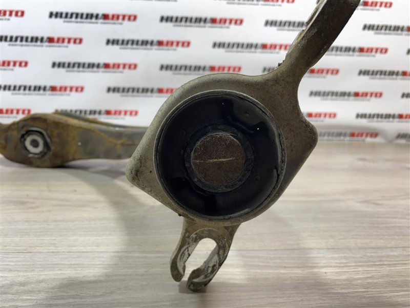 Рычаг передний нижний, 4500 рублей, Севастополь