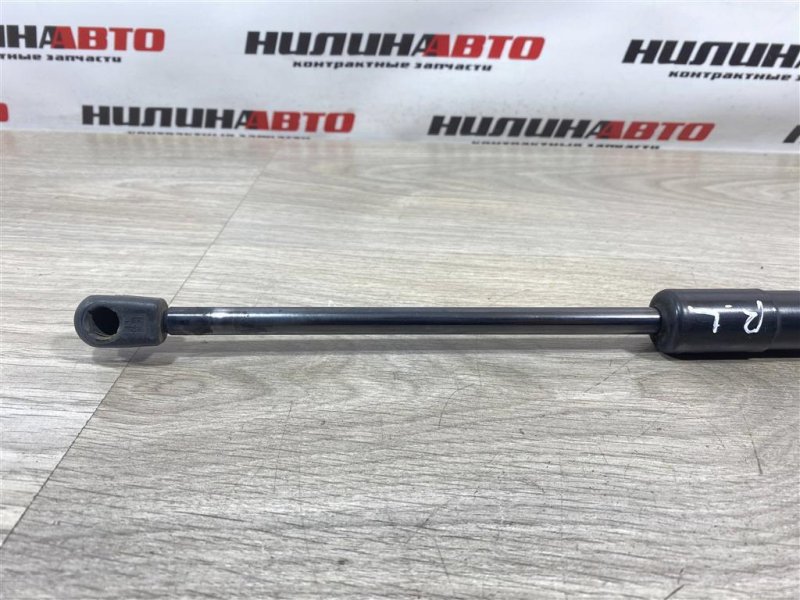 Амортизатор крышки багажника, 1000 рублей, Севастополь