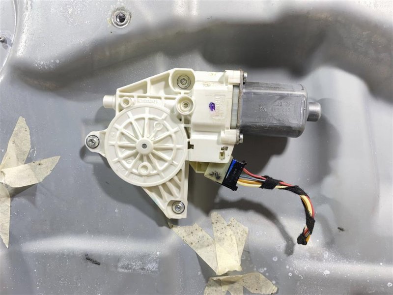 Стеклоподъемник, 2500 рублей, Севастополь