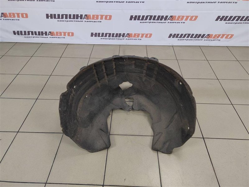 Подкрылок, 3000 рублей, Москва