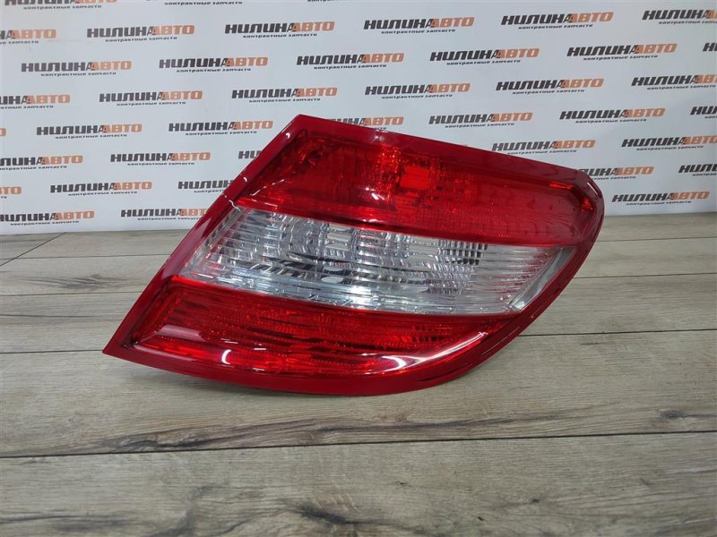 Фонарь в крыло, 3000 рублей, Москва