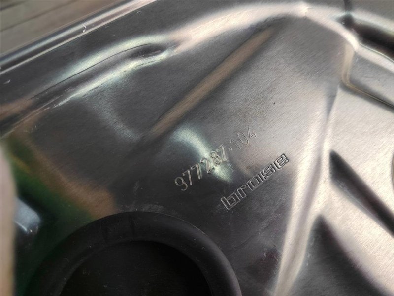 Стеклоподъемник, 800 рублей, Москва