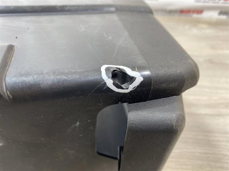 Крышка аккумулятора, 1300 рублей, Севастополь