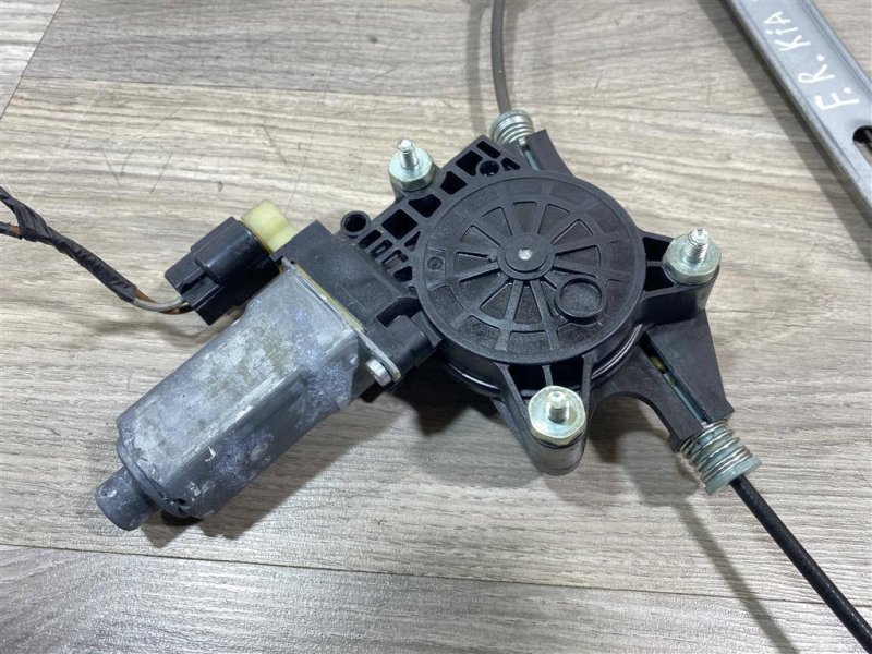 Стеклоподъемник, 1100 рублей, Севастополь