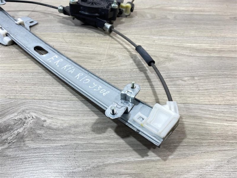 Стеклоподъемник, 1100 рублей, Севастополь