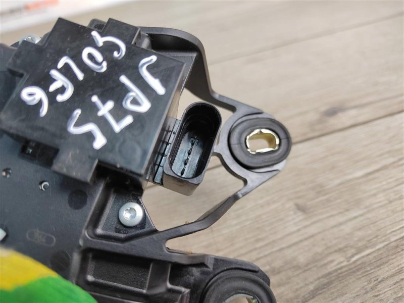 Моторчик стеклоочистителя, 1000 рублей, Москва