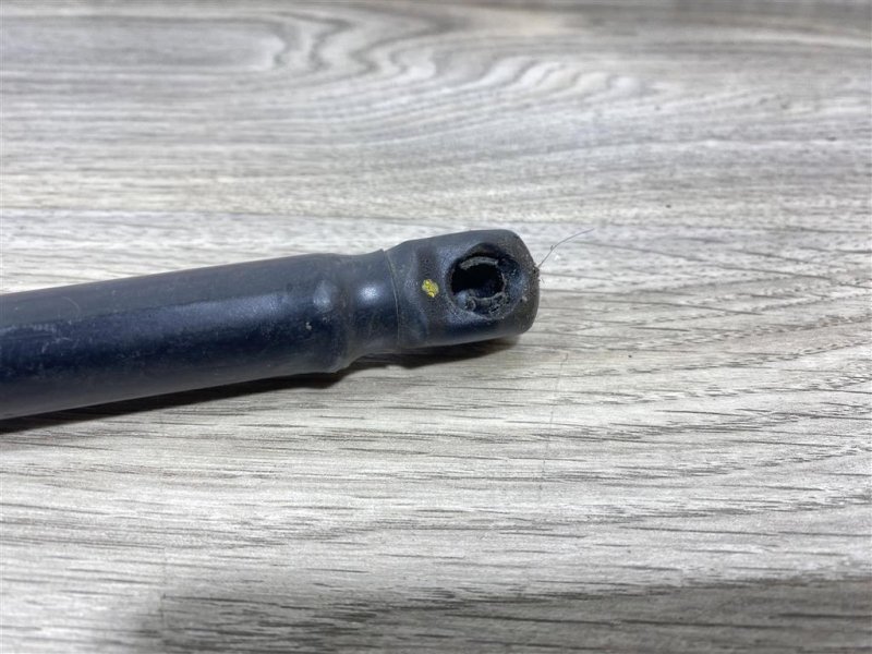 Амортизатор крышки багажника, 400 рублей, Севастополь