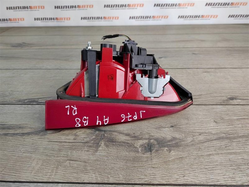 Фонарь в крышку багажника, 2000 рублей, Москва