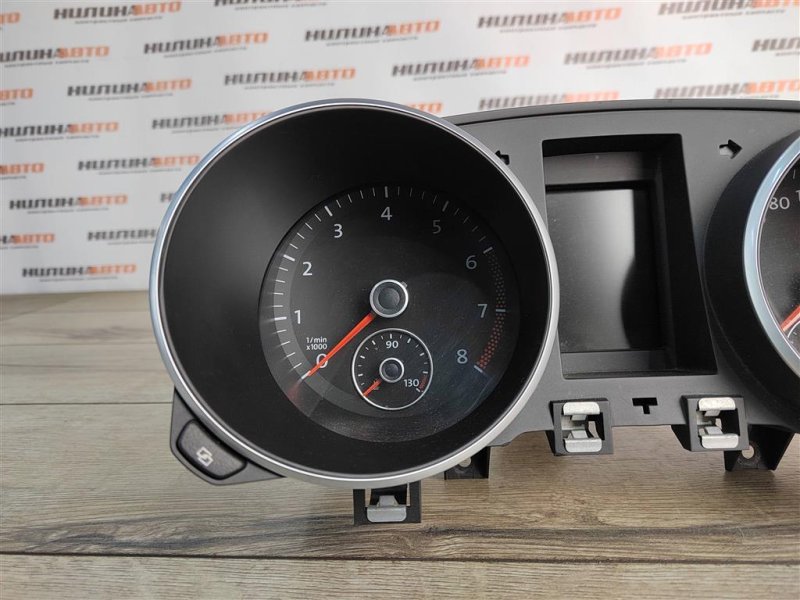 Панель приборов, 3900 рублей, Москва