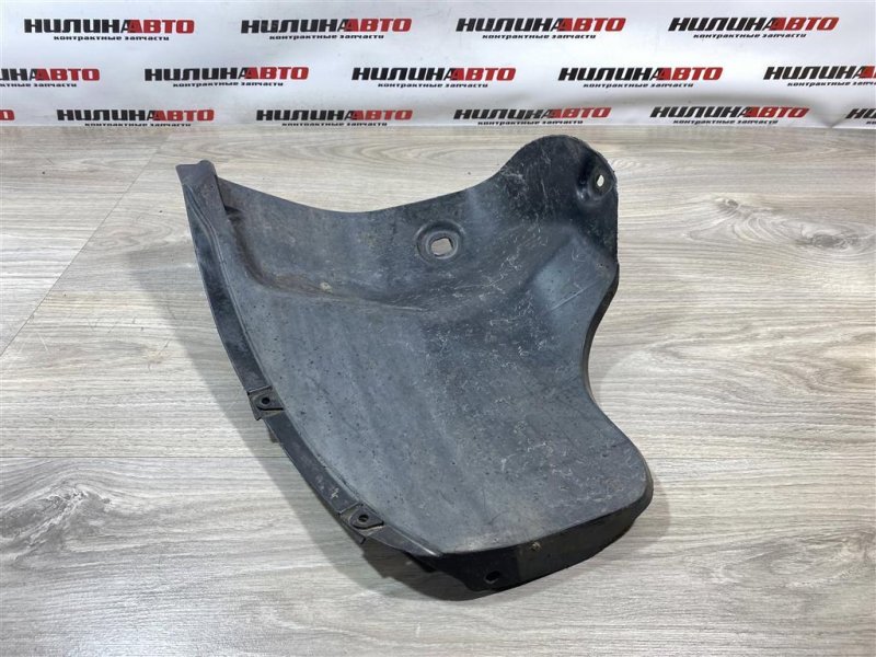 Подкрылок, 750 рублей, Севастополь