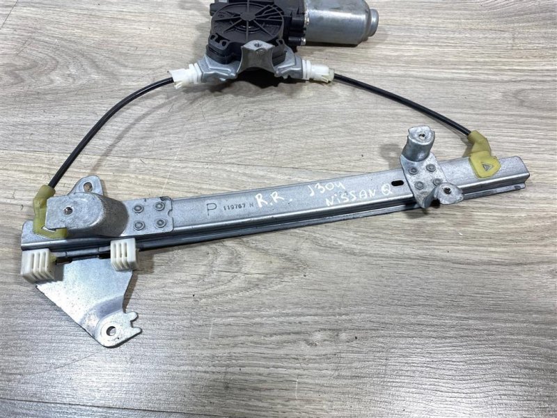 Стеклоподъемник, 1000 рублей, Севастополь