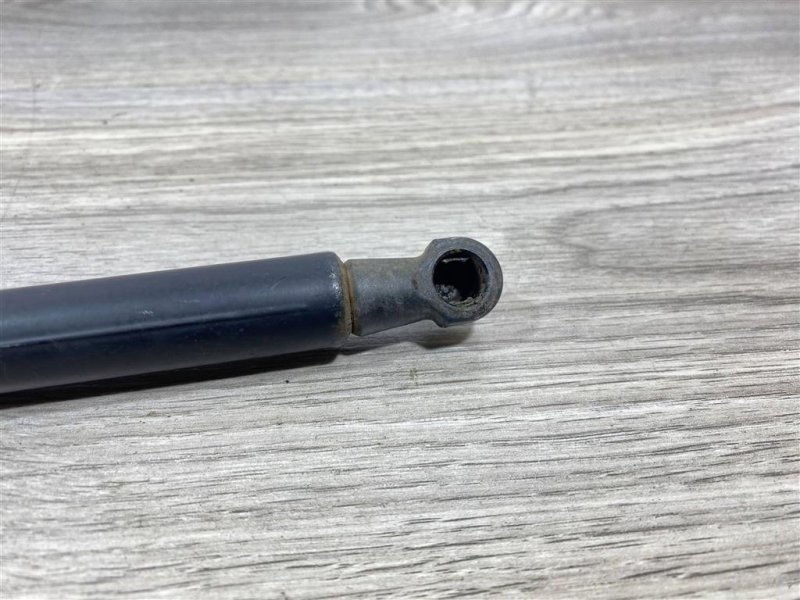 Амортизатор крышки багажника, 750 рублей, Севастополь