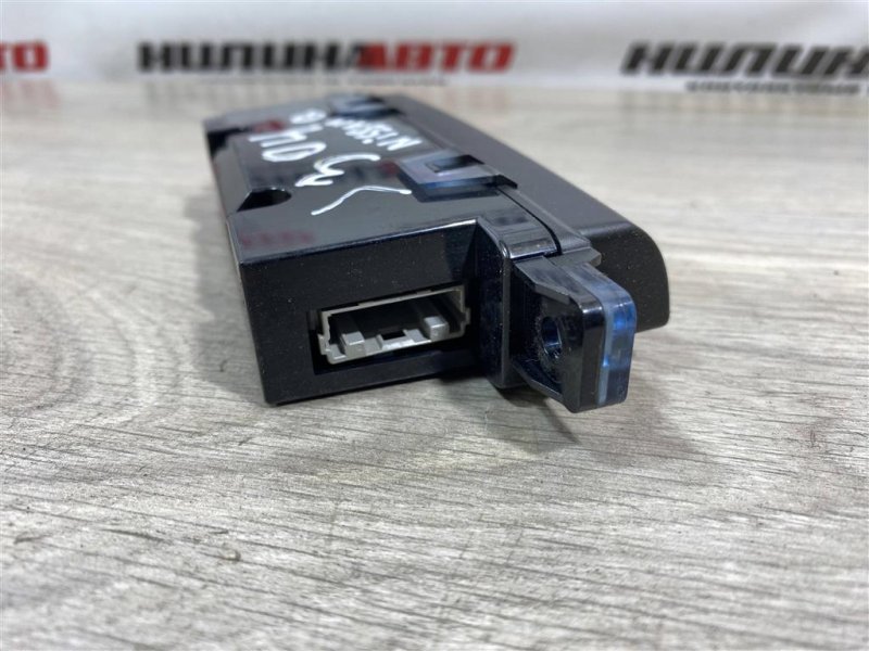 Дисплей информационный, 1000 рублей, Севастополь