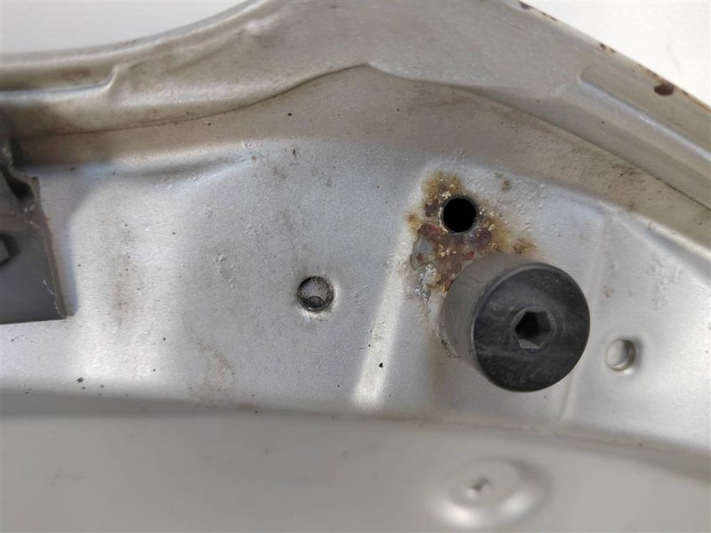 Капот, 11000 рублей, Москва