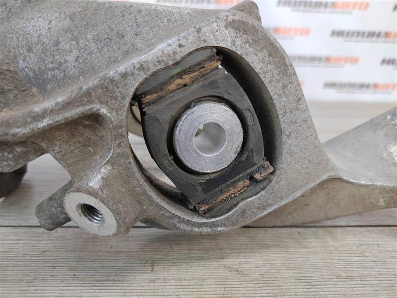 Кулак задний, 1500 рублей, Москва