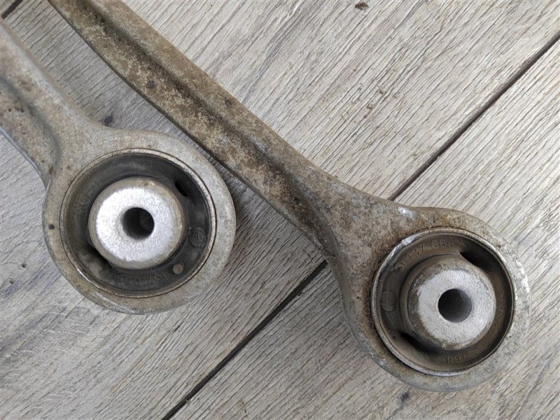 Кулак поворотный, 13500 рублей, Москва