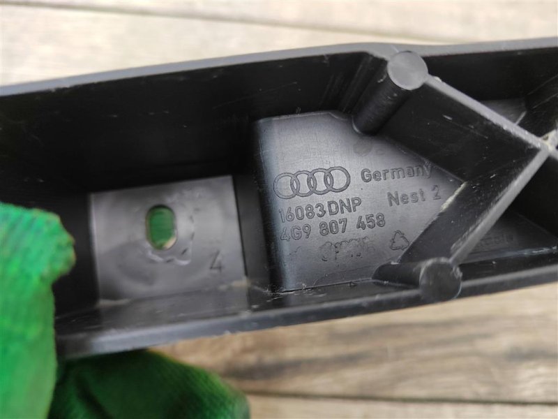 Кронштейн бампера центральный, 900 рублей, Москва