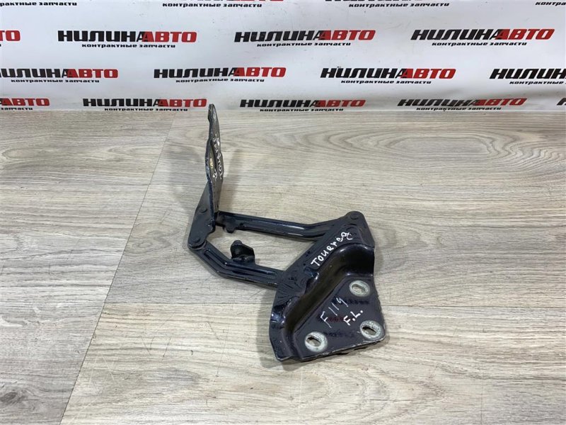 Петля капота, 1400 рублей, Севастополь