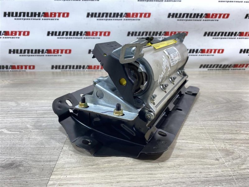 Подушка безопасности в торпедо, 2000 рублей, Севастополь