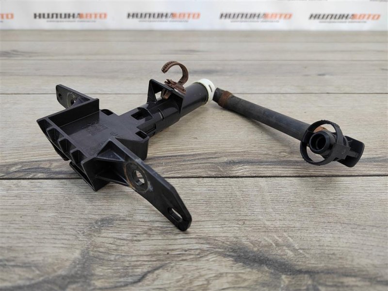 Форсунка омывателя фар, 2300 рублей, Москва