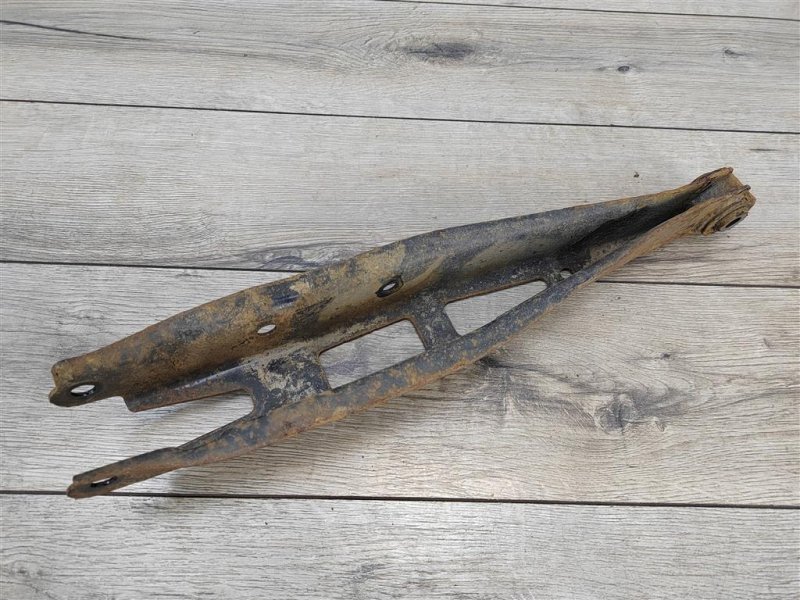 Рычаг продольный, 500 рублей, Москва