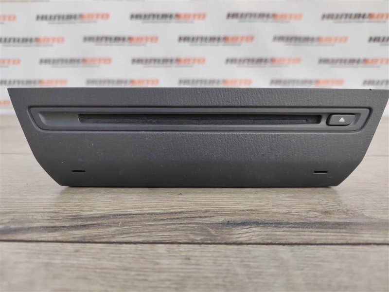 CD Чейнджер, 2400 рублей, Москва