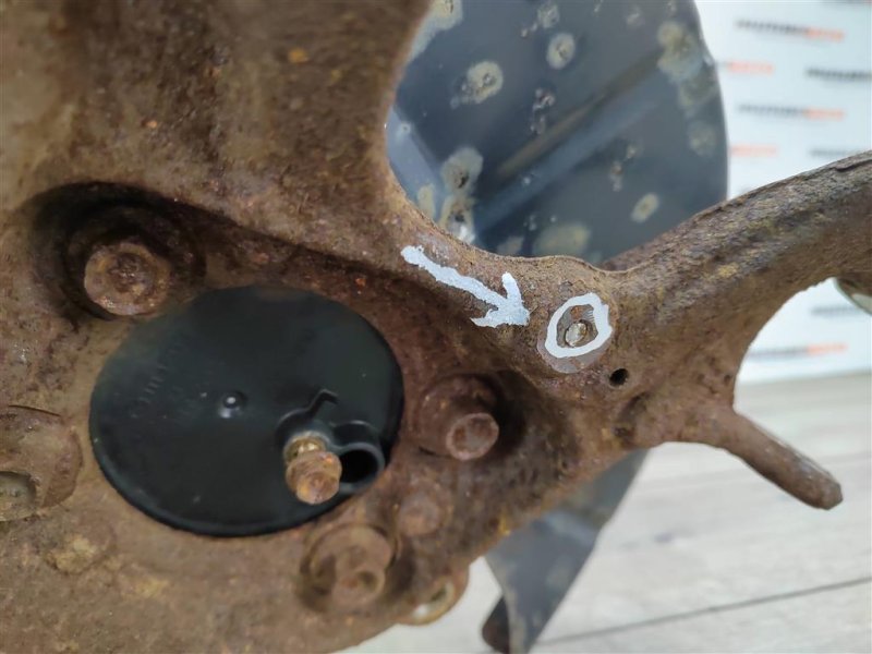 Кулак задний, 3000 рублей, Москва