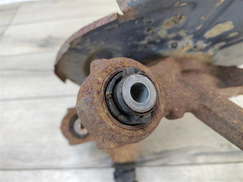 Кулак задний, 3000 рублей, Москва