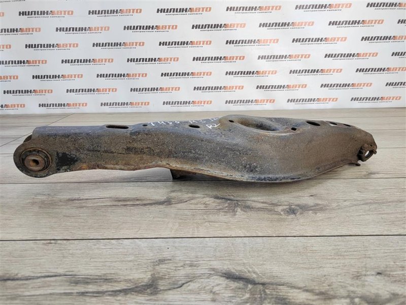 Рычаг задней подвески под пружину, 2600 рублей, Москва