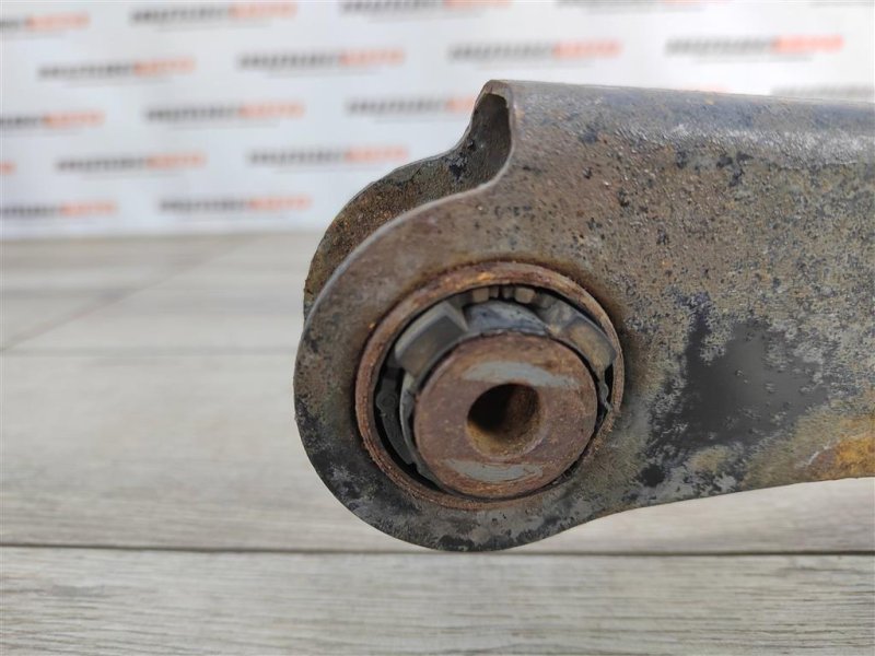 Рычаг задней подвески под пружину, 2600 рублей, Москва