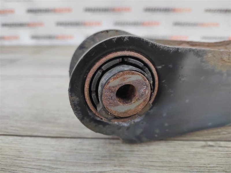 Рычаг задней подвески под пружину, 2600 рублей, Москва