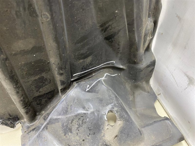 Подкрылок, 2000 рублей, Севастополь