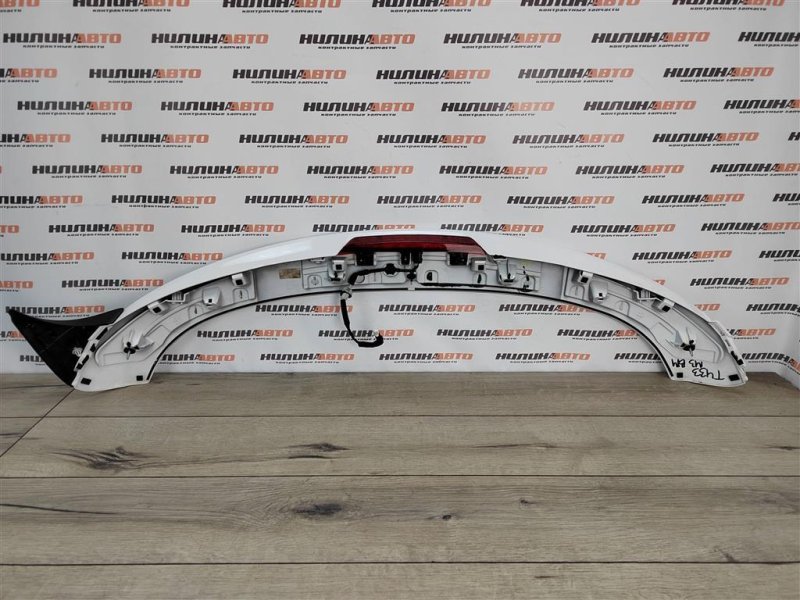 Спойлер, 6500 рублей, Москва