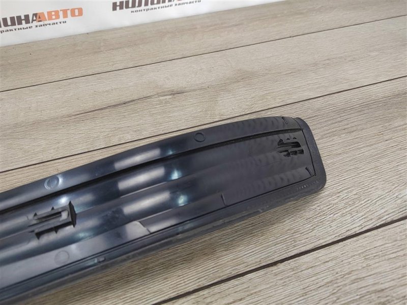 Накладка порога, 500 рублей, Москва