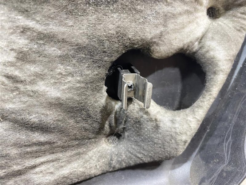 Накладка двигателя, 500 рублей, Севастополь