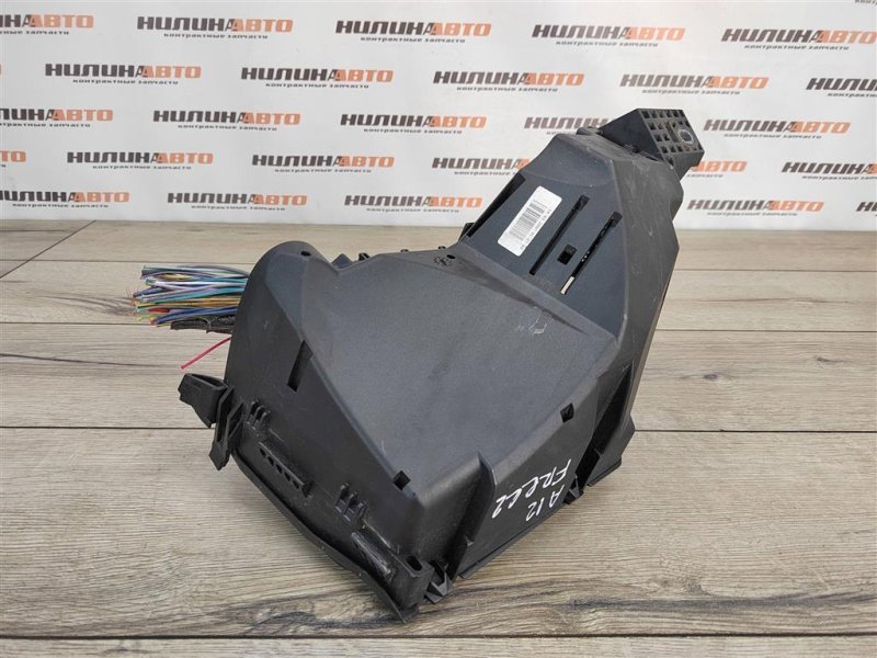 Блок предохранителей под капот, 1500 рублей, Москва