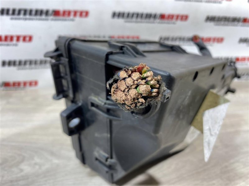 Блок предохранителей под капот, 2000 рублей, Севастополь