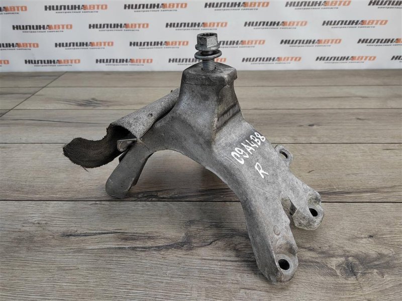 Кронштейн двигателя, 500 рублей, Москва