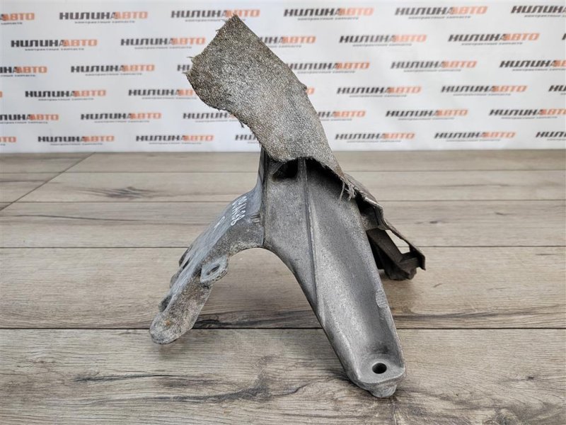 Кронштейн двигателя, 500 рублей, Москва