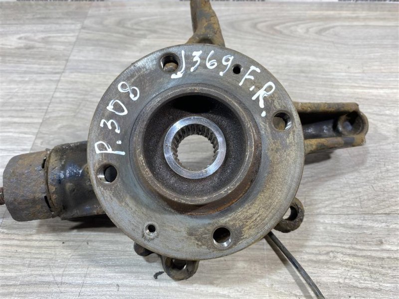 Кулак поворотный, 2500 рублей, Севастополь