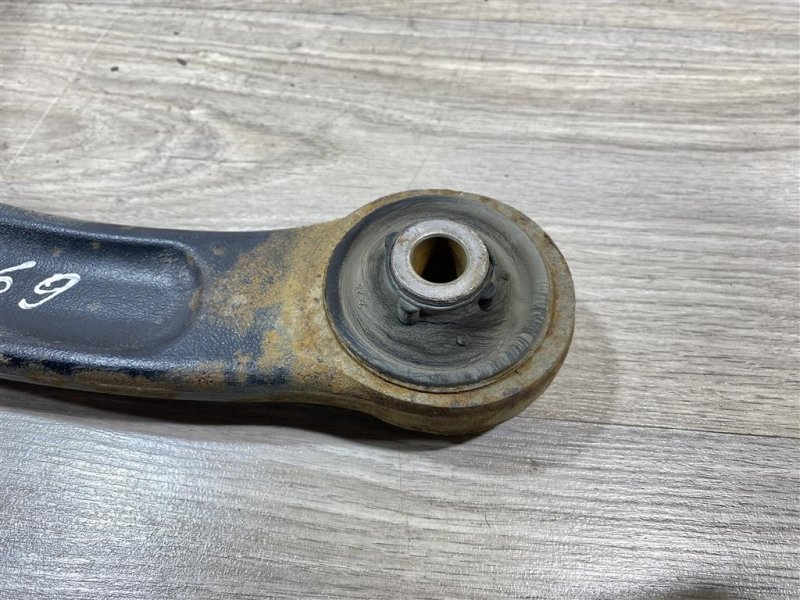 Рычаг передний нижний, 1200 рублей, Севастополь