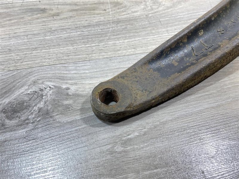 Рычаг передний нижний, 1200 рублей, Севастополь