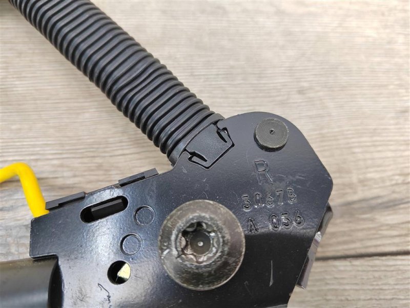 Замок ремня безопасности, 3000 рублей, Москва