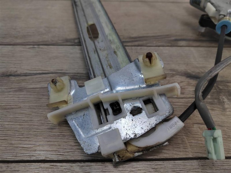 Стеклоподъемник, 1500 рублей, Москва